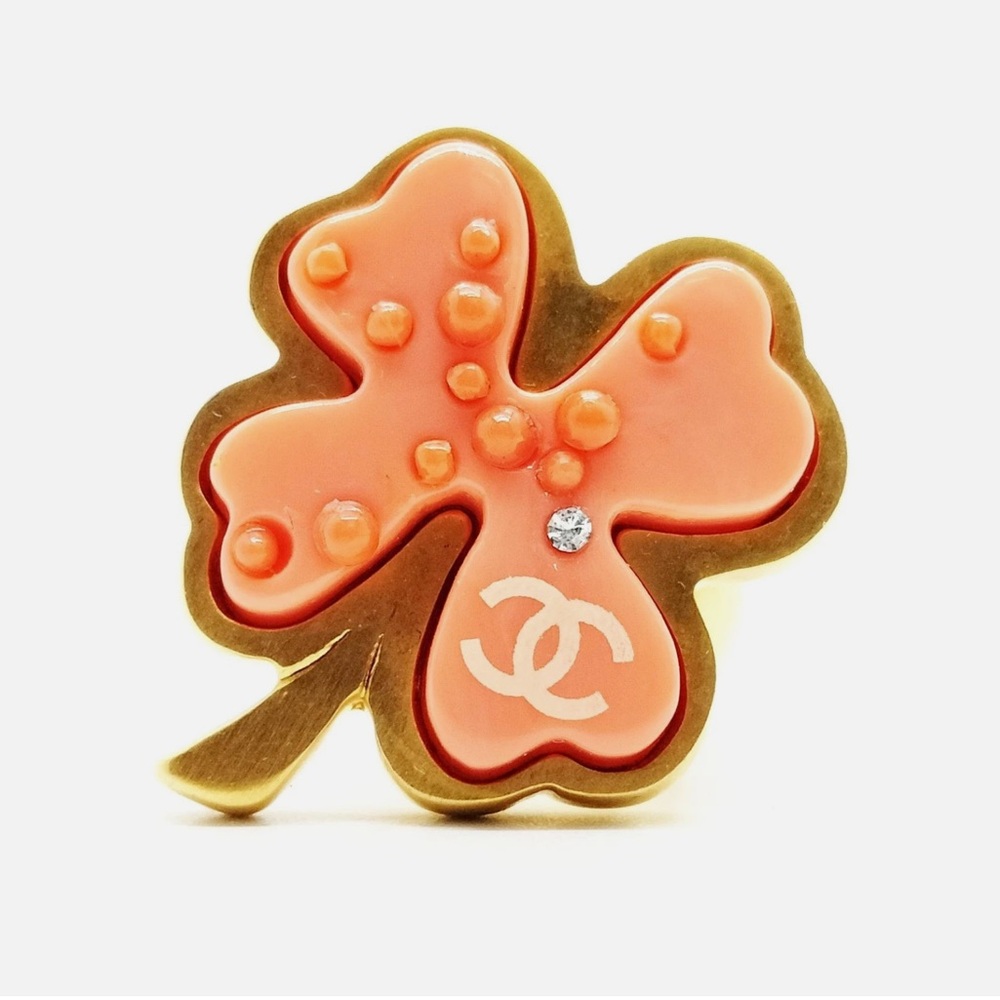 CHANEL Gold and Peach Clover Ring
